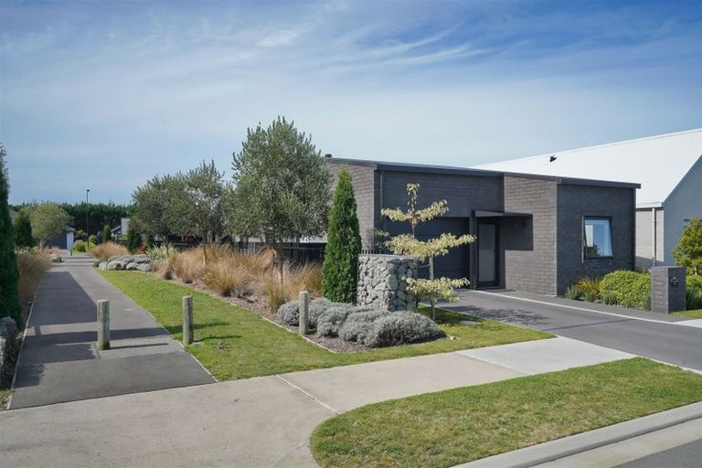 Photo of property in 15 Moreton Green, Rolleston, 7615