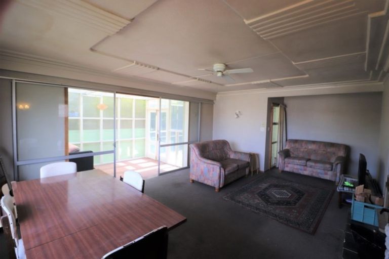 Photo of property in 12 Royal Terrace, Alexandra, 9320
