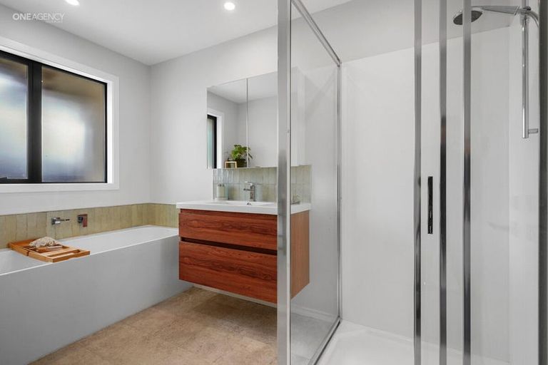 Photo of property in 7 Oakville Close, Rangiora, 7400