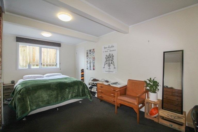 Photo of property in 142 London Street, Dunedin Central, Dunedin, 9016