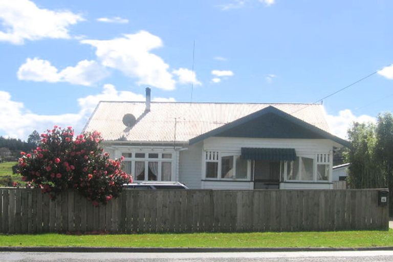 Photo of property in 19 Valley Road, Hikurangi, 0114