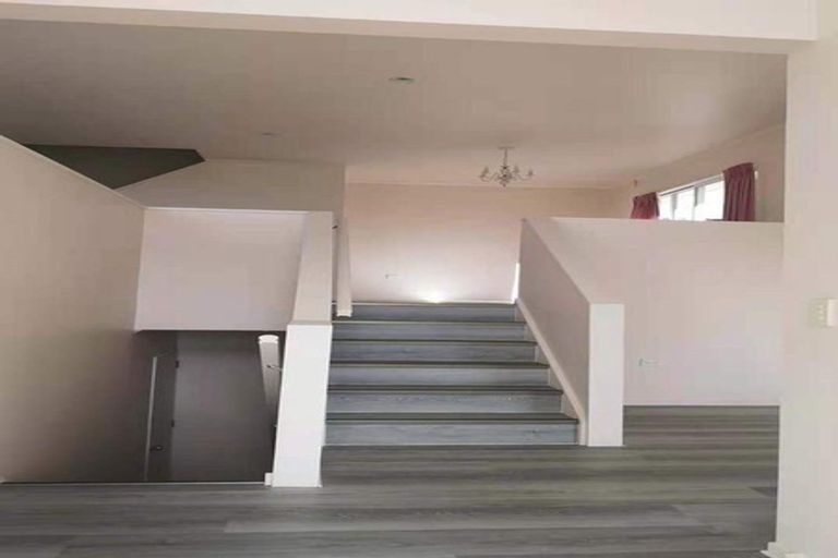 Photo of property in 7 Alice Place, Hillcrest, Auckland, 0627