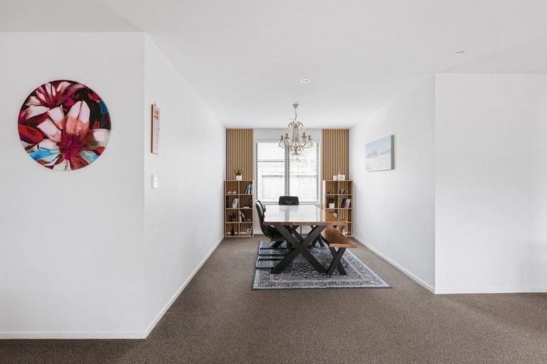 Photo of property in 14 Rotomanu Place, Pyes Pa, Tauranga, 3112