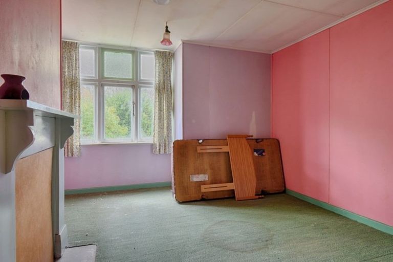 Photo of property in 82 Hamilton Street, East Gore, Gore, 9710