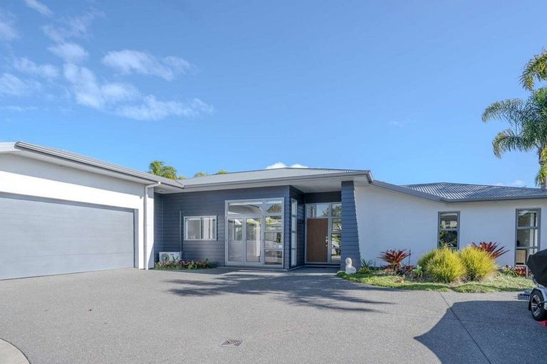 Photo of property in 6 Barrett Place, Kerikeri, 0230