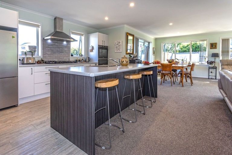 Photo of property in 80 Golden Shore Place, Coromandel, 3506