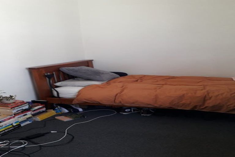 Photo of property in 11 Caroline Street, Mount Victoria, Wellington, 6011