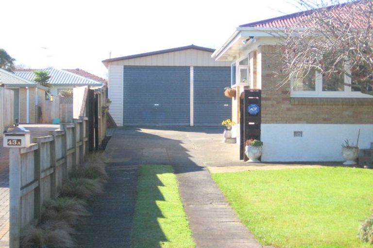 Photo of property in 43a Shirley Avenue, Papakura, 2110
