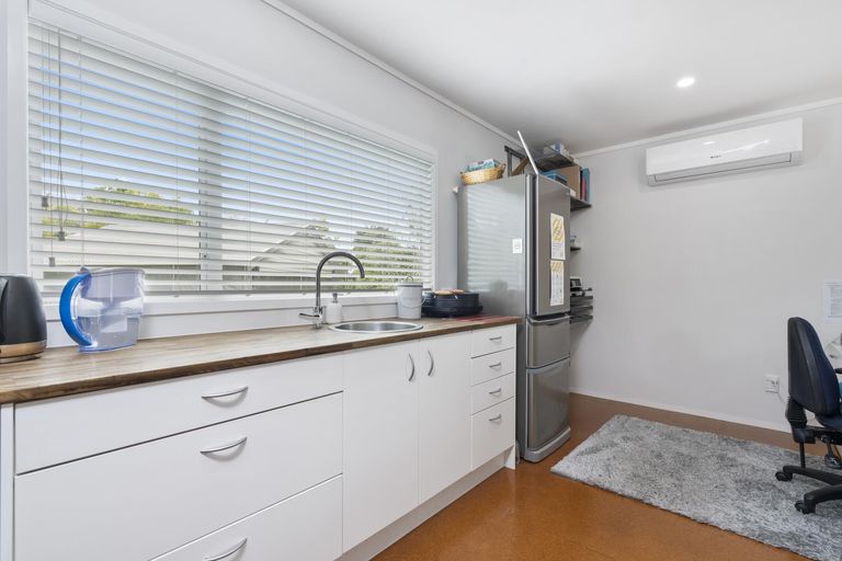 Photo of property in 11 Maraenui Drive, Kerikeri, 0293