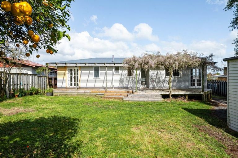 Photo of property in 13 Minifie Avenue, Melville, Hamilton, 3206