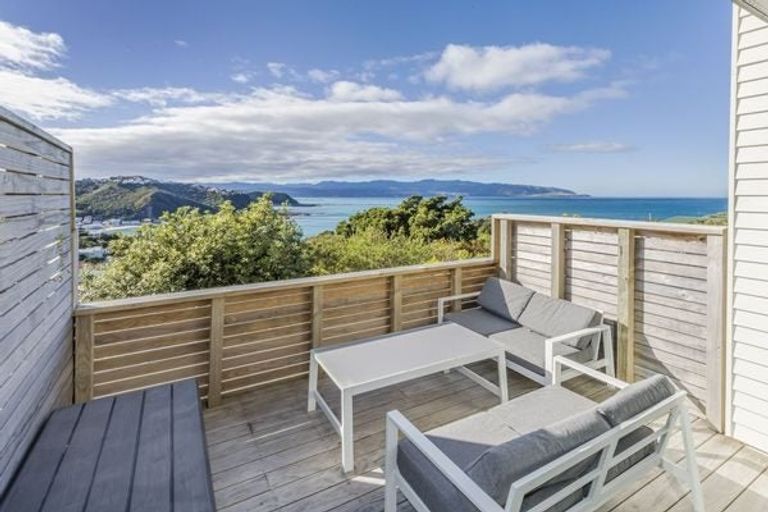 Photo of property in 9/52 High Street, Island Bay, Wellington, 6023