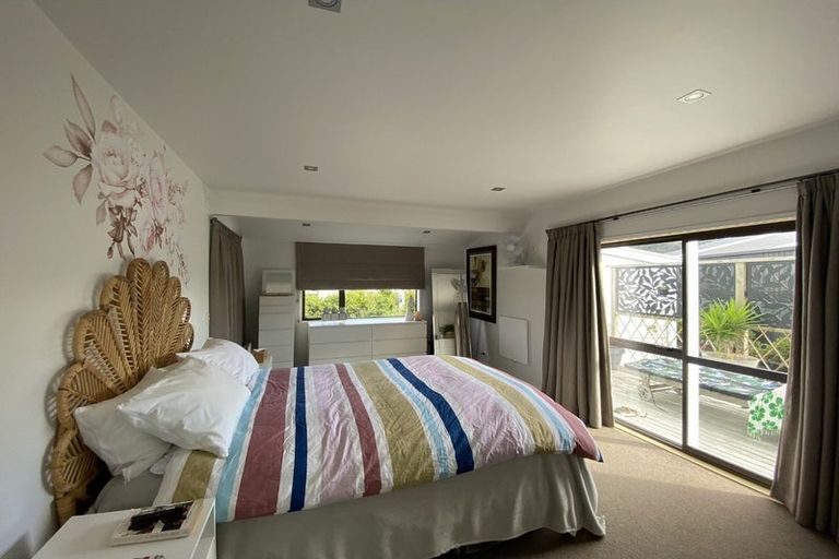 Photo of property in 4 Kakariki Road, Ngunguru, Whangarei, 0173