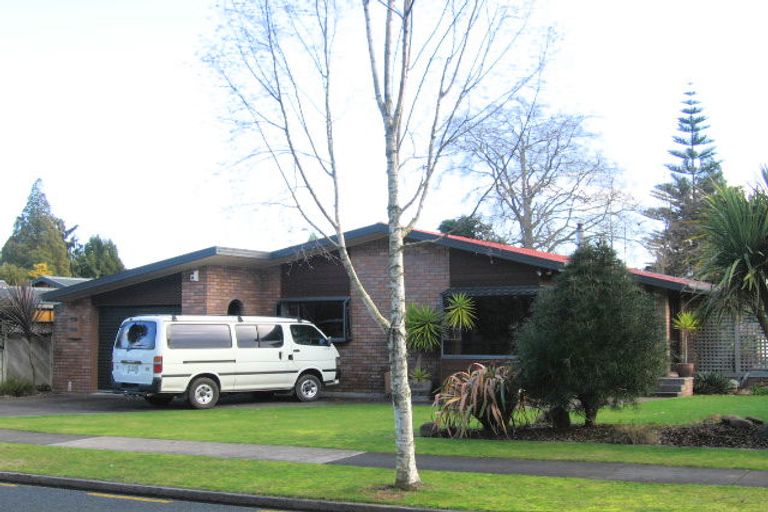 Photo of property in 20 Mullane Street, Hillcrest, Hamilton, 3216