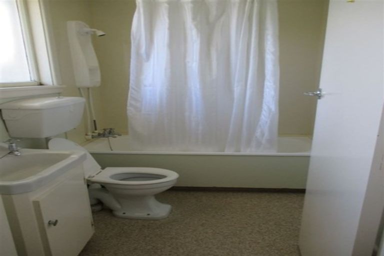 Photo of property in 10a Bygrave Place, Bishopdale, Christchurch, 8053