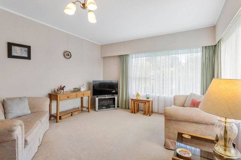 Photo of property in 1/17 Velma Road, Hillcrest, Auckland, 0627