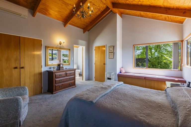 Photo of property in 8 Willow Grove, Waipukurau, 4200