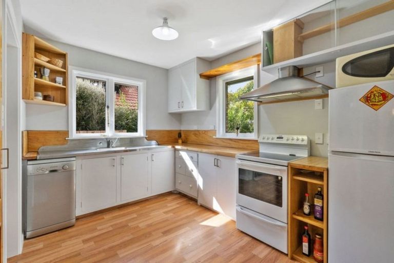 Photo of property in 10 Montana Avenue, Ilam, Christchurch, 8041