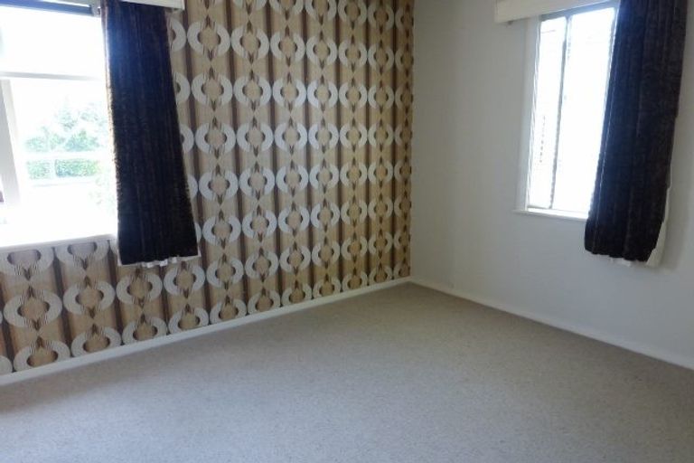 Photo of property in 6 Christian Street, Bryndwr, Christchurch, 8053