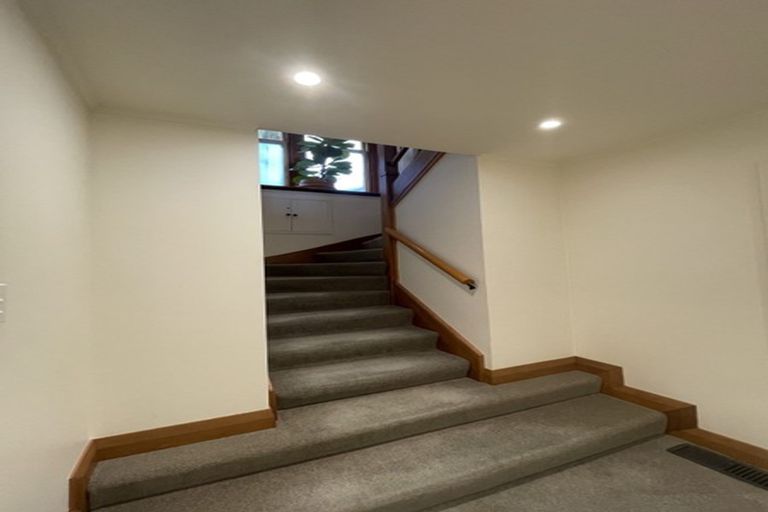 Photo of property in 21 Salamanca Road, Kelburn, Wellington, 6012