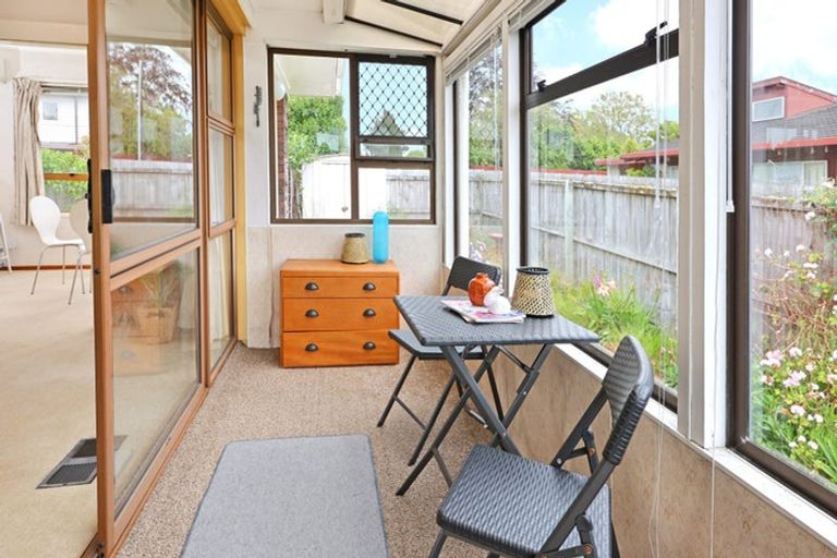 Photo of property in 1/33 Swanson Road, Henderson, Auckland, 0610