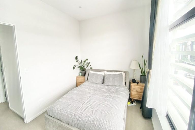 Photo of property in 19 Glenae Lane, Hobsonville, Auckland, 0618