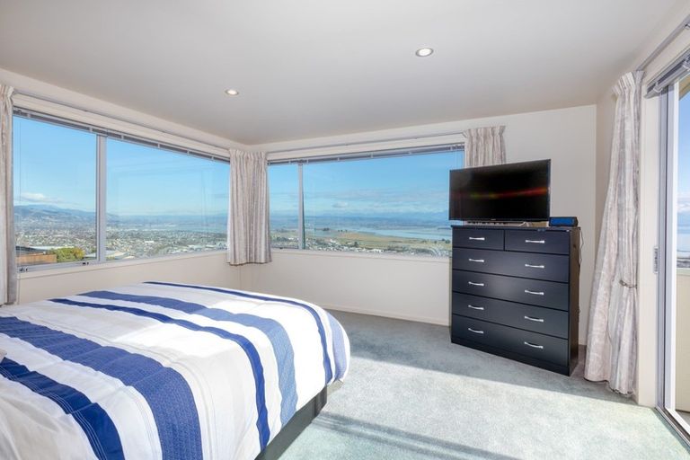 Photo of property in 14 Zeehaen Place, Britannia Heights, Nelson, 7010