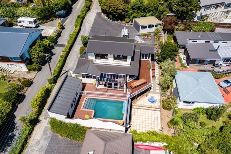 Photo of property in 91a Hackthorne Road, Cashmere, Christchurch, 8022