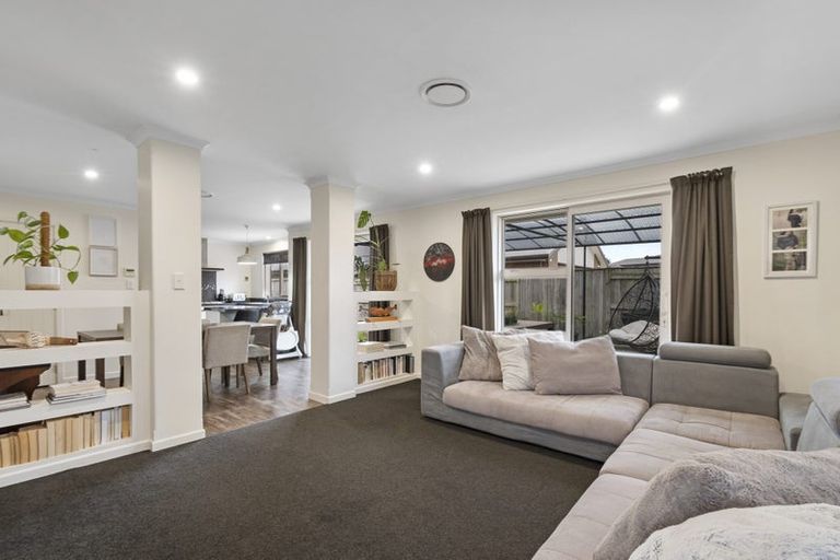 Photo of property in 32 Oak Crescent, Ashhurst, 4810