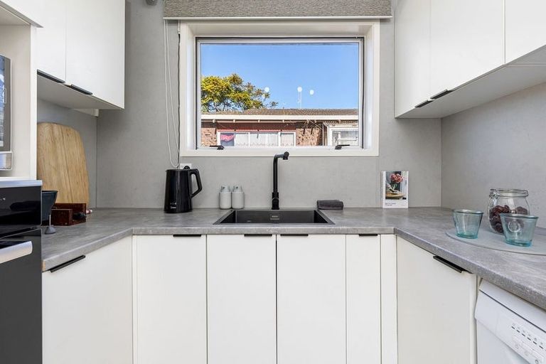 Photo of property in 5/48 Mcleod Road, Henderson, Auckland, 0612