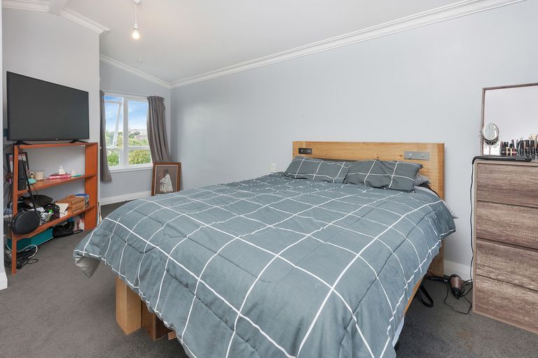 Photo of property in 1/23 Brandon Road, Glen Eden, Auckland, 0602