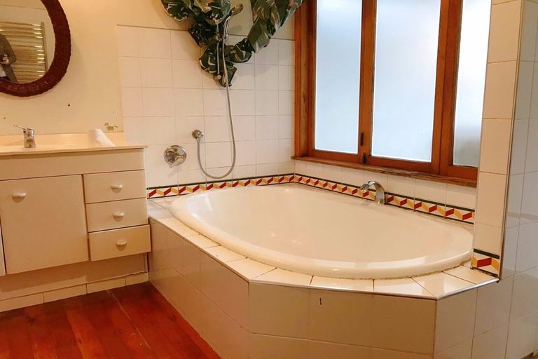 Photo of property in 9 Preston Avenue, Mount Albert, Auckland, 1025