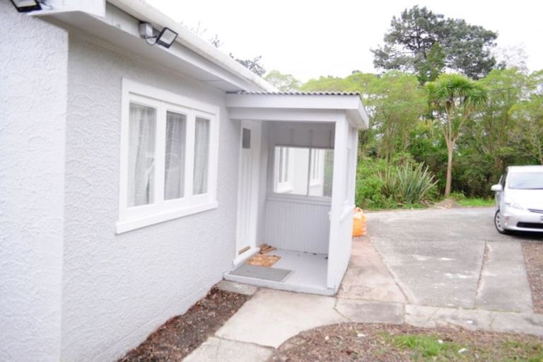 Photo of property in 692 Beach Road, Browns Bay, Auckland, 0630