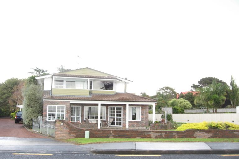 Photo of property in 54 Marine Parade, Mellons Bay, Auckland, 2014