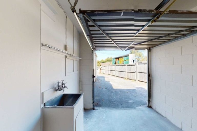 Photo of property in 2/7 Angela Street, Upper Riccarton, Christchurch, 8041