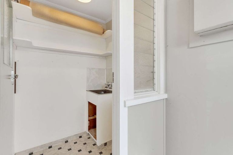 Photo of property in 1 Berkley Place, Awapuni, Palmerston North, 4412