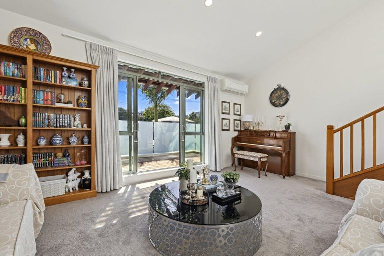 Photo of property in 3/98 Anzac Street, Takapuna, Auckland, 0622