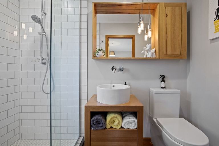 Photo of property in 39 Stratford Road, Manurewa, Auckland, 2105