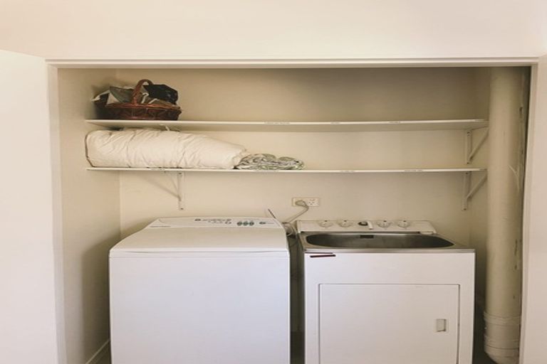 Photo of property in 333 Motutara Road, Muriwai, Waimauku, 0881