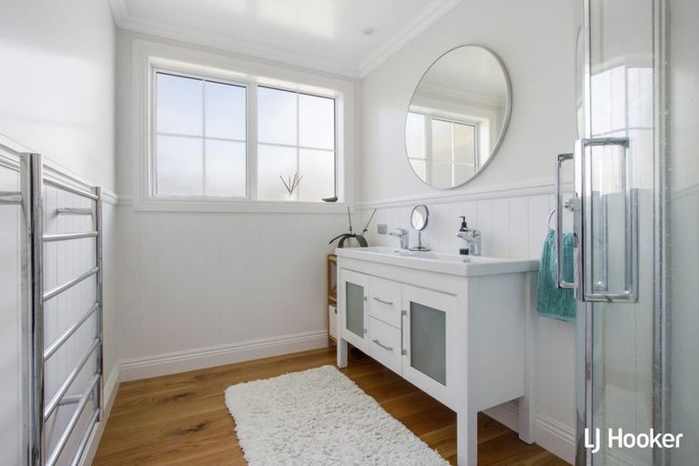 Photo of property in 30 Papaunahi Road, Bowentown, Waihi Beach, 3177