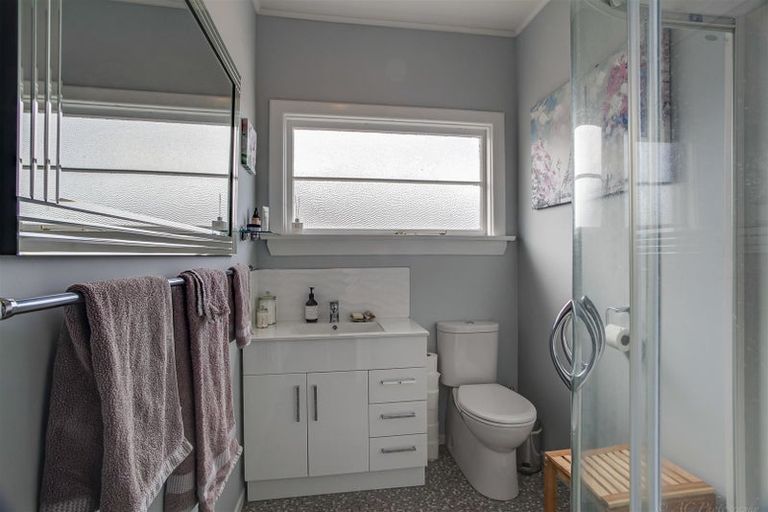 Photo of property in 11 Cameron Street, Seaview, Timaru, 7910