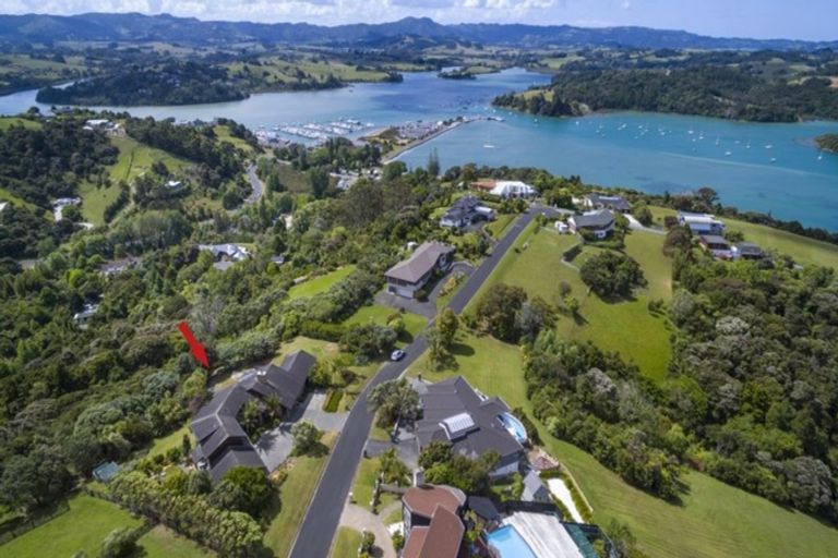 Photo of property in 9 Kotare Place, Sandspit, Warkworth, 0982