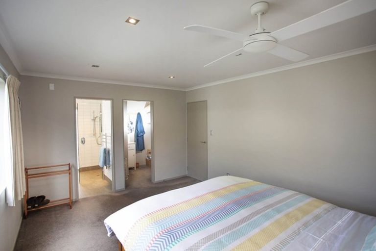 Photo of property in 509b Beach Road, Whangamata, 3620