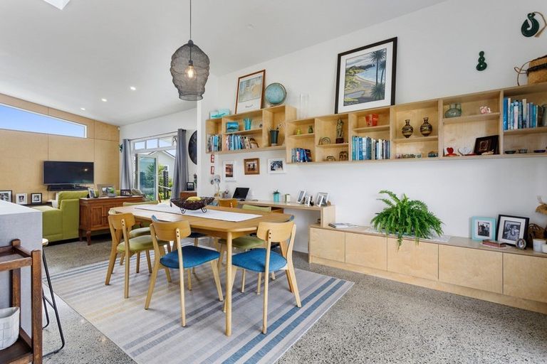 Photo of property in 32a Ohuirehe Road, Coastlands, Whakatane, 3120