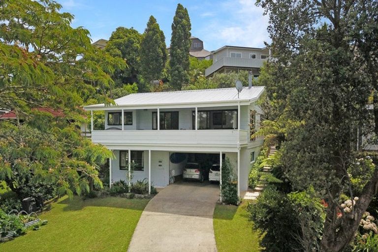 Photo of property in 231 Tukere Drive, Whangamata, 3620