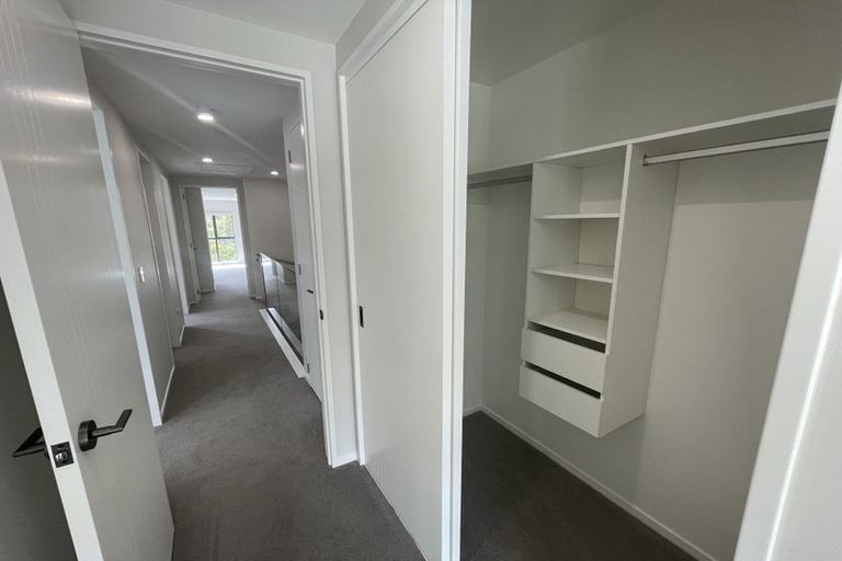 Photo of property in 2/10b Huka Road, Birkenhead, Auckland, 0626