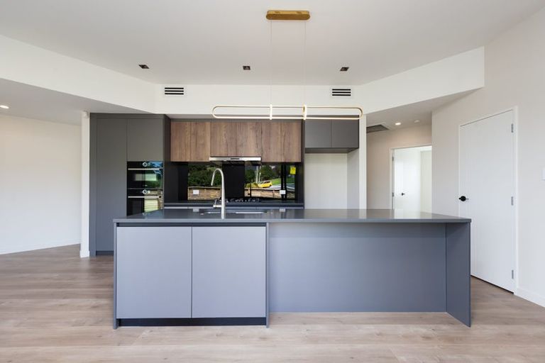 Photo of property in 1 Sunnyheights Road, Orewa, 0931