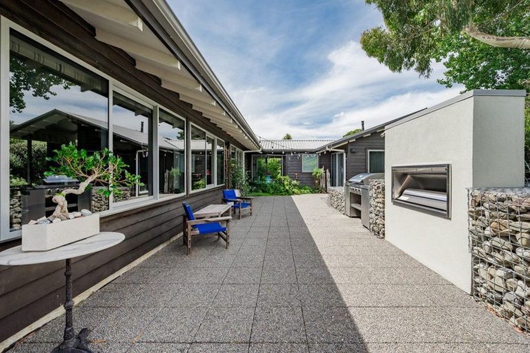 Photo of property in 4 Ferndale Drive, Waikanae, 5036