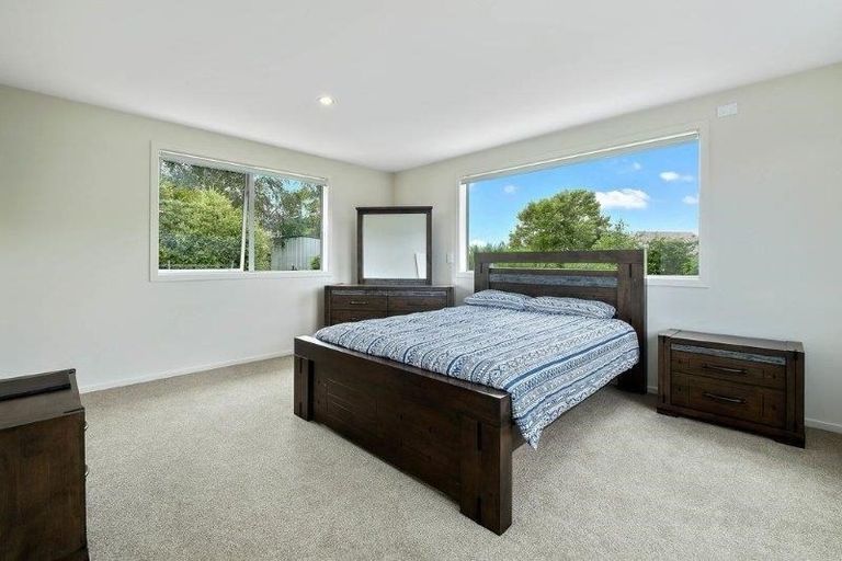 Photo of property in 17 Moraine Place, Lake Hawea, Wanaka, 9382