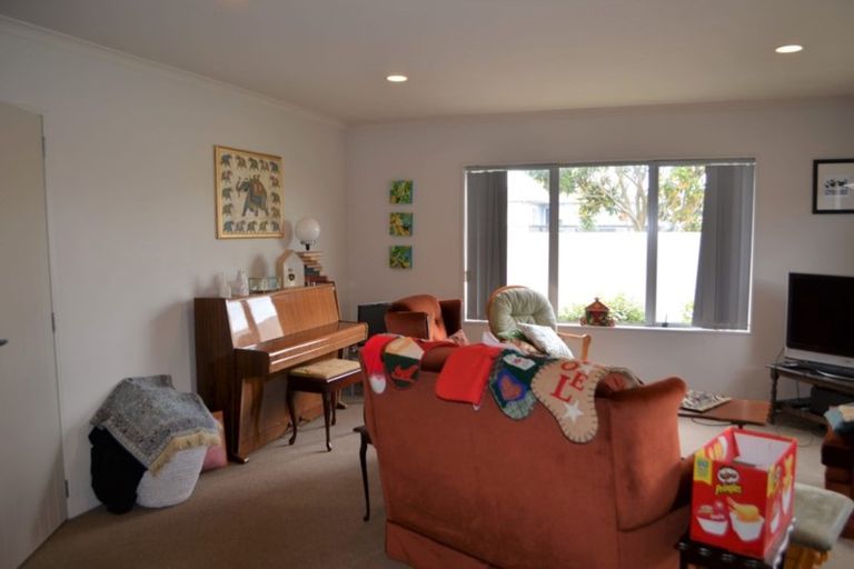 Photo of property in 35 Macville Road, Mount Maunganui, 3116