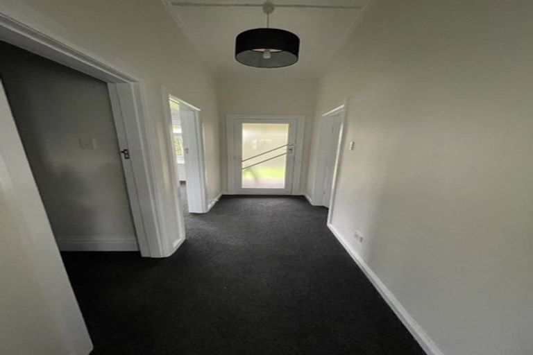 Photo of property in 23 Perrin Place, Kelvin Grove, Palmerston North, 4414